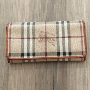 Burberry Haymarket long wallet
